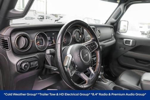 Black Clearcoat 2021 Jeep Wrangler Unlimited Sahara Altitude