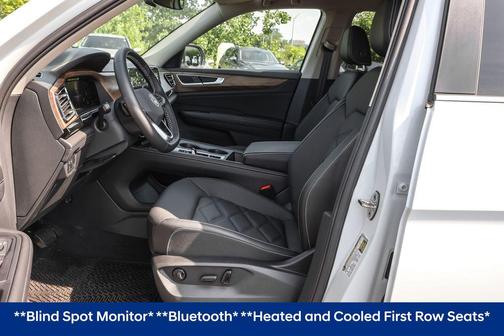 2025 Volkswagen Atlas 2.0T SE