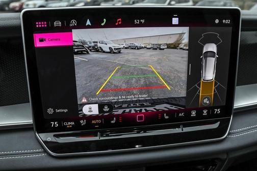 2025 Volkswagen Tiguan 2.0T SE