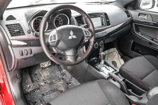 2017 Mitsubishi Lancer ES