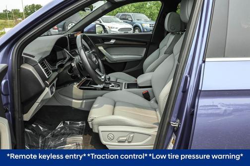 2022 Audi Q5 45 S line Premium Plus
