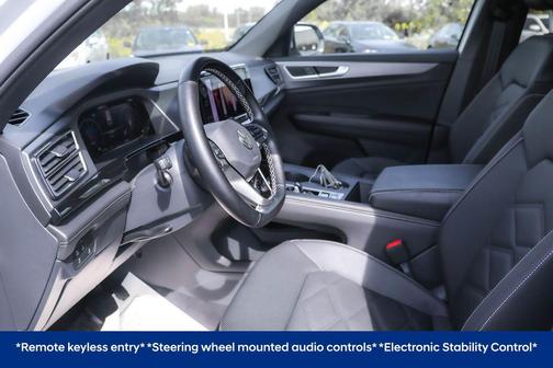 2025 Volkswagen Atlas Cross Sport 2.0T SE