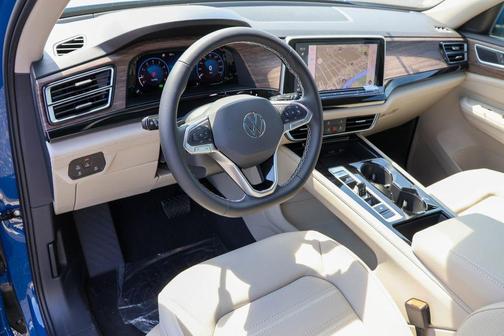 2025 Volkswagen Atlas 2.0T SEL