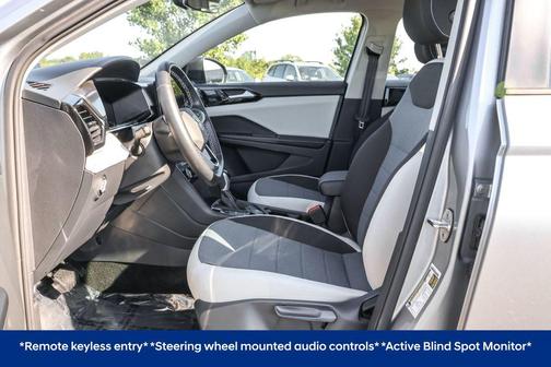 2025 Volkswagen Taos 1.5T S