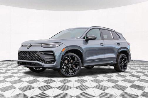 2025 Volkswagen Tiguan 2.0T SE R-Line Black