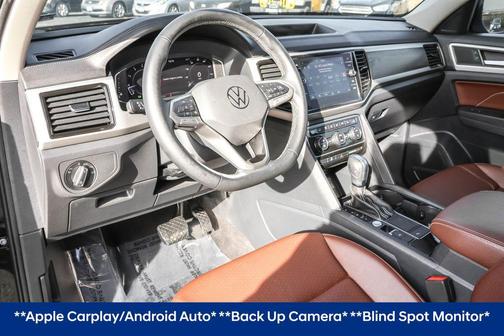 2022 Volkswagen Atlas 2.0T SE w/Technology