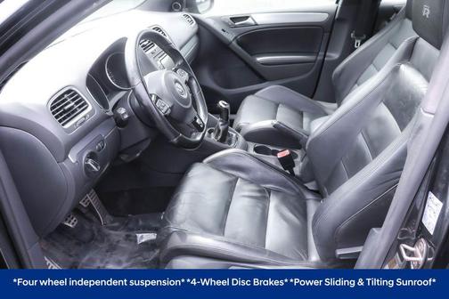 2013 Volkswagen Golf R 4-Door