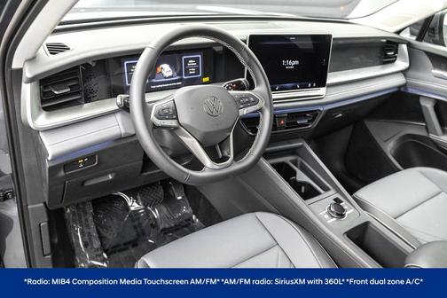 2025 Volkswagen Tiguan 2.0T SE