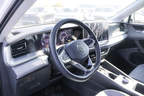 2025 Volkswagen Tiguan 2.0T S