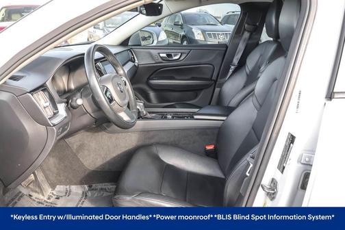 2020 Volvo S60 T6 Momentum
