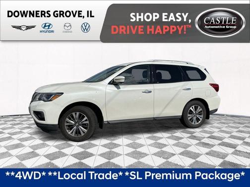 White 2017 Nissan Pathfinder SL