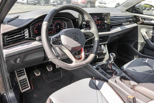 2025 Volkswagen Jetta GLI 2.0T Autobahn