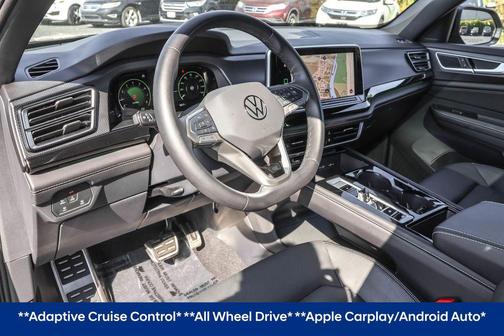 2025 Volkswagen Atlas Cross Sport 2.0T SEL R-Line Black