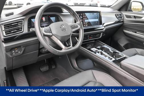 2024 Volkswagen Atlas Cross Sport 2.0T SE w/Technology