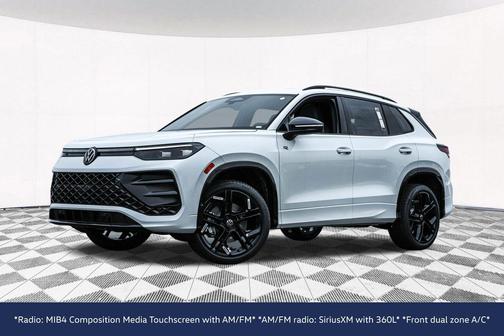 2026 Volkswagen Tiguan 2.0T SE R-Line Black