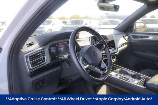 2024 Volkswagen Atlas Cross Sport 2.0T SE w/Technology