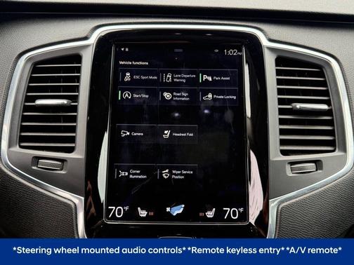 2016 Volvo XC90 T5 Momentum