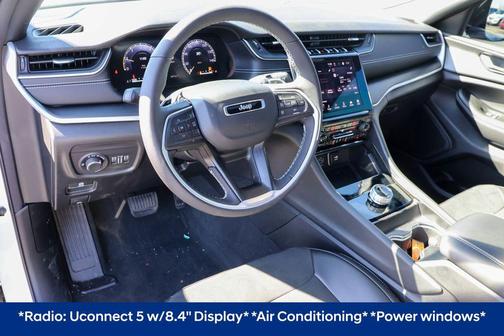 2025 Jeep Grand Cherokee L Laredo