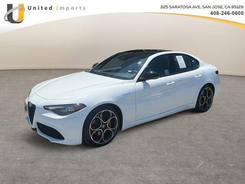 2022 Alfa Romeo Giulia Ti
