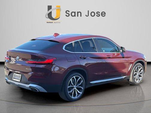 Piemont Red 2022 BMW X4 xDrive30i