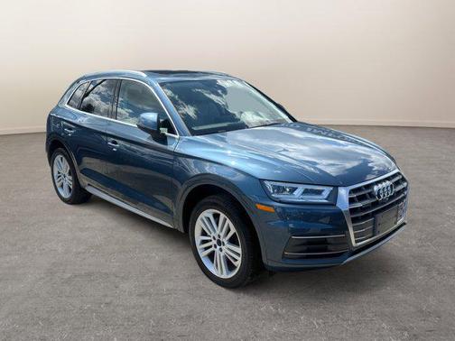 2018 Audi Q5 2.0T Prestige