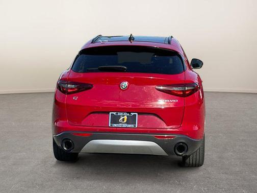 2022 Alfa Romeo Stelvio Ti