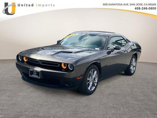 2023 Dodge Challenger SXT
