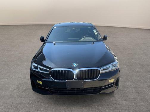 2022 BMW 530e Base