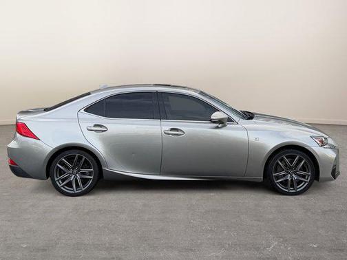 2018 Lexus IS 300 Base