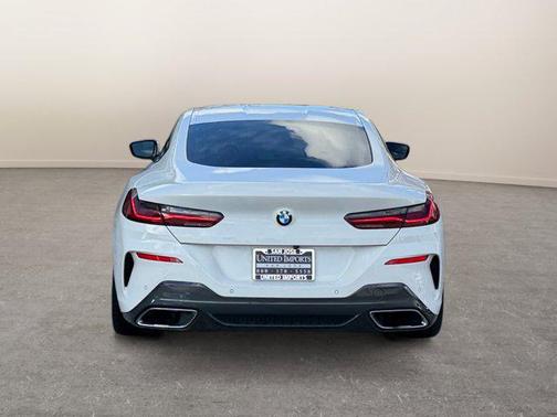 2022 BMW 840 i