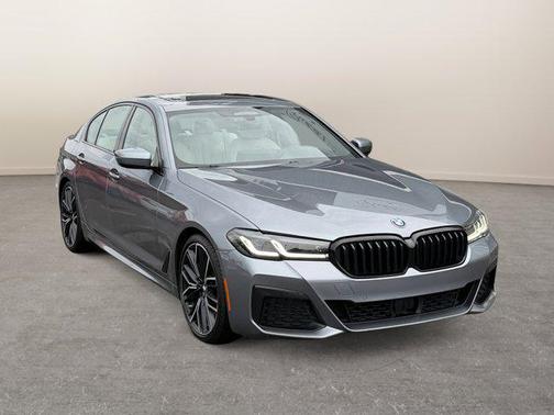 2022 BMW 530 i
