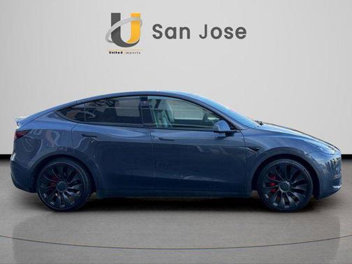 2022 Tesla Model Y Performance Dual Motor All-Wheel Drive