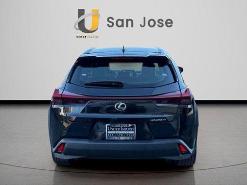 2024 Lexus UX 250h Base