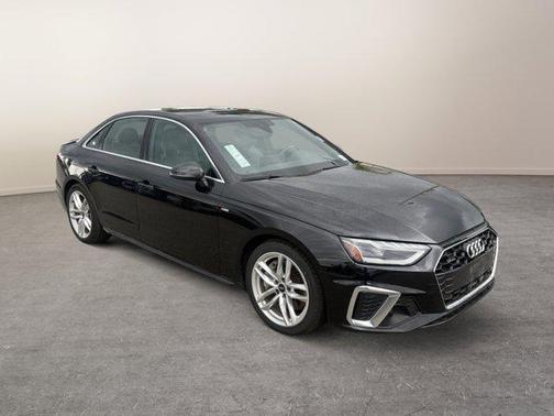 2023 Audi A4 45 S line Premium Plus