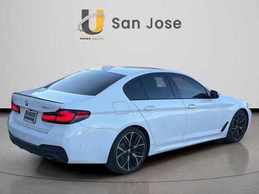 2023 BMW 530 i