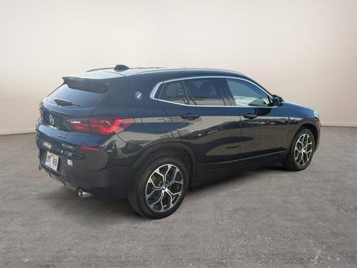 2023 BMW X2 sDrive28i