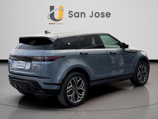 2022 Land Rover Range Rover Evoque R-Dynamic SE
