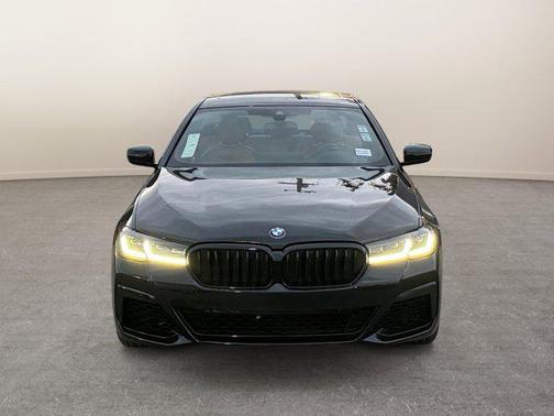 2022 BMW 540 i