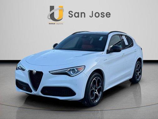 2023 Alfa Romeo Stelvio Veloce AWD