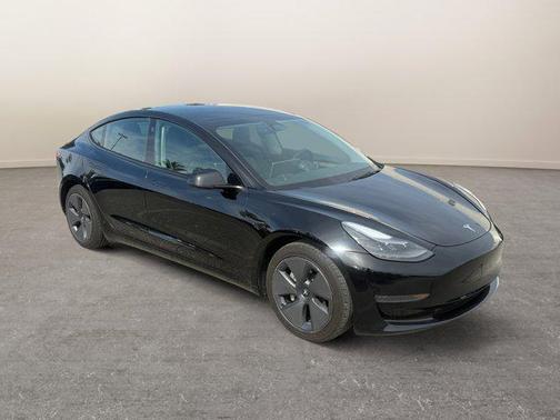 2023 Tesla Model 3 Standard Range