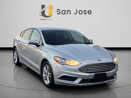 2018 Ford Fusion Hybrid SE