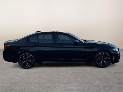 2023 BMW 530 i
