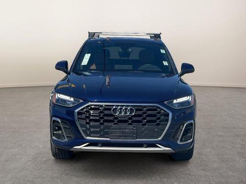 2022 Audi Q5 45 S line Premium Plus