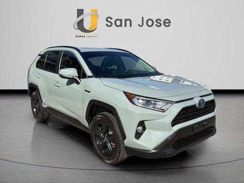 2021 Toyota RAV4 Hybrid XLE Premium