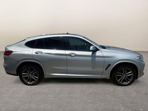 2019 BMW X4 xDrive30i