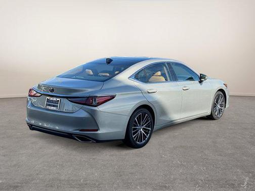2022 Lexus ES 350 Base