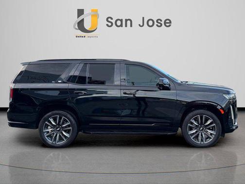 2023 Cadillac Escalade Sport