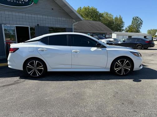 2023 Nissan Sentra SR