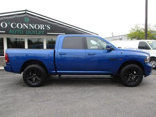 2017 RAM 1500 Sport