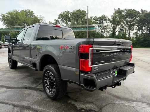 2025 Ford F-250 Platinum